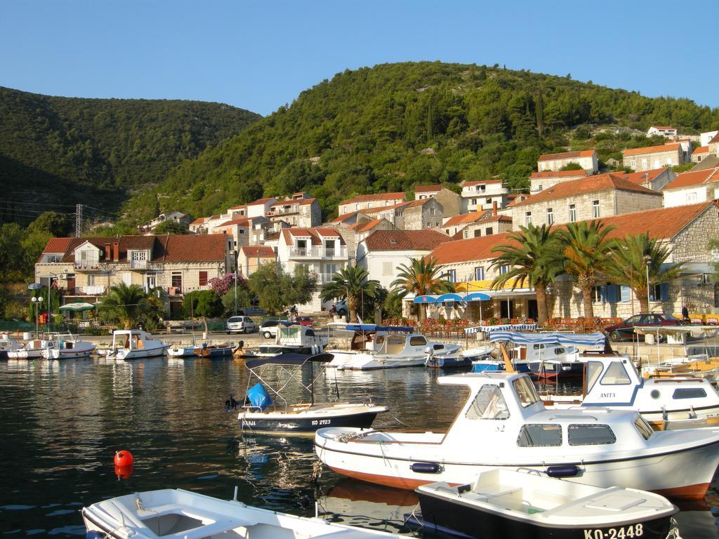 Domenica Apartments Račišće Eksteriør bilde