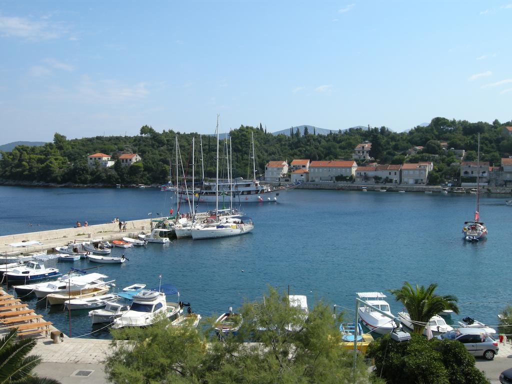 Domenica Apartments Račišće Eksteriør bilde